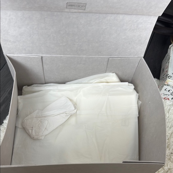 Jimmy Choo Luxury Shoe Box - Picture 4 of 4
